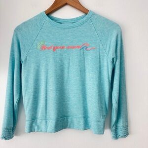 Vineyard Vines Girls Aqua Pullover Sweatshirt with Embroidered Slogan size 10-12